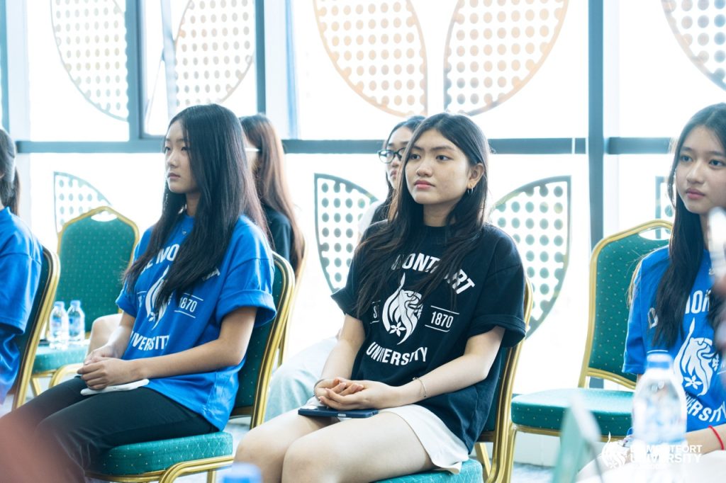 DMUC Students Visit Amret MFI: Exploring Microfinance and Financial Inclusion