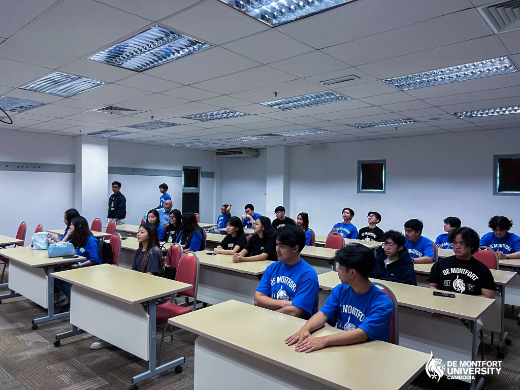 DMUC Computing Students Site Visit to Campu Bank: Learning Digital Banking in Practice