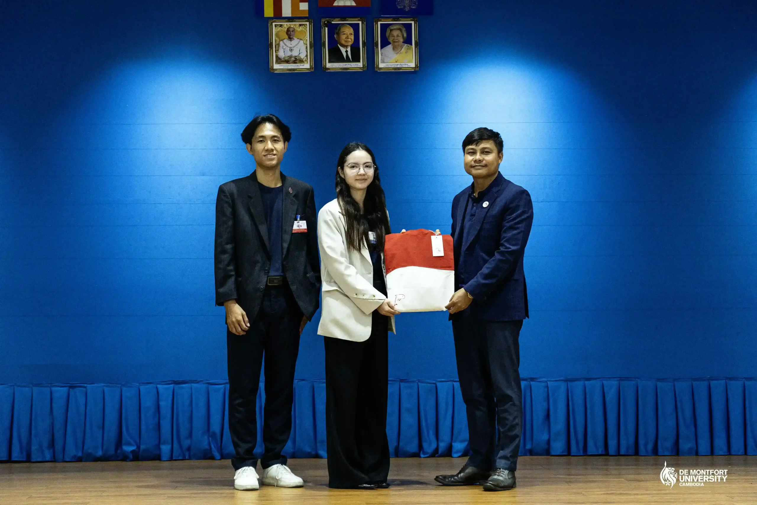 DMUC Takes British University Experience to American Intercon School
